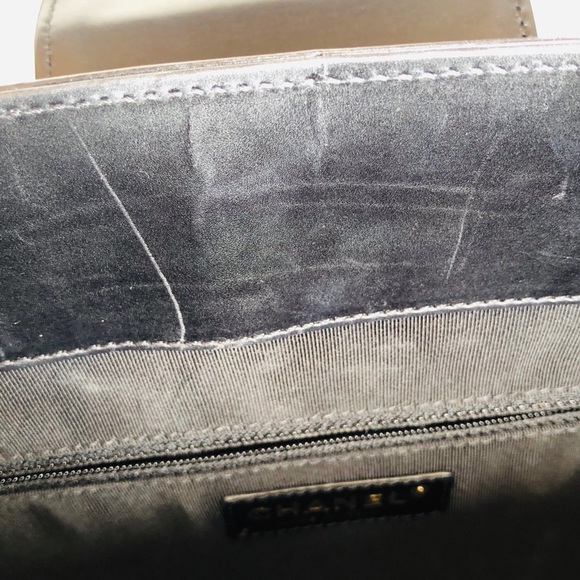 Chanel Glazed Calfskin Boy Tote - Picture 9 of 16